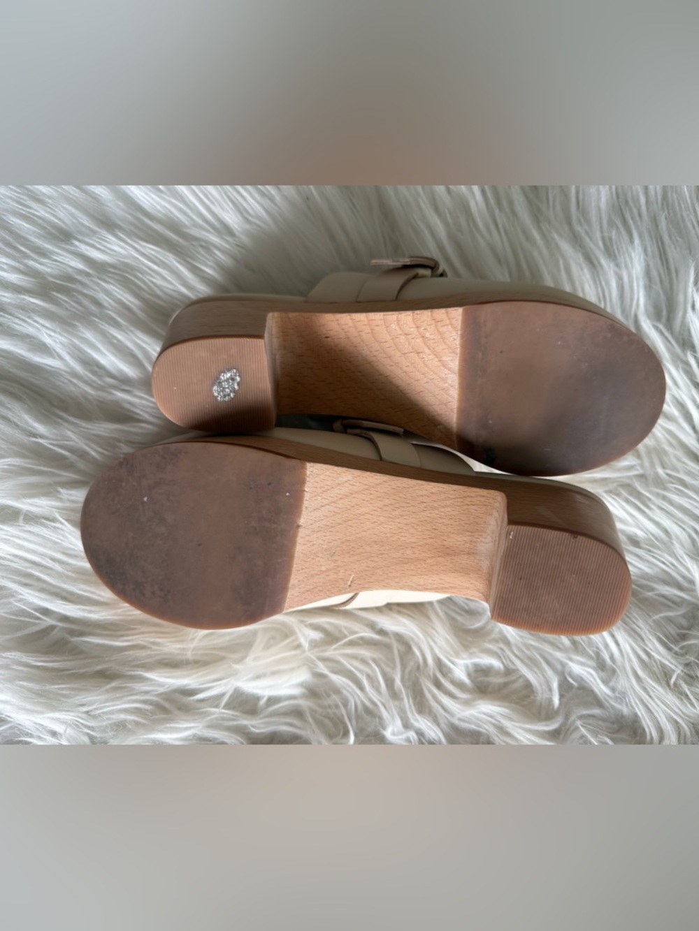 Madewell The Monique Buckle Clogs - Picture 10 of 12